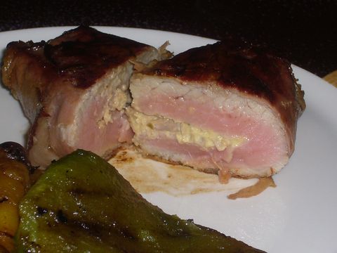 Kalfsoester gevuld met tonijn en mosterd