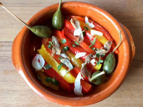 Salade van geroosterde paprika