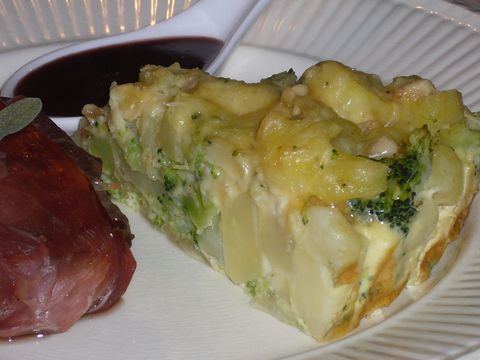 Aardappel broccoli taart