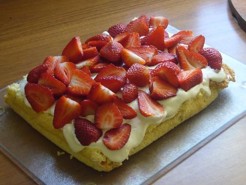 Cake met mascarponeroom en roodfruit