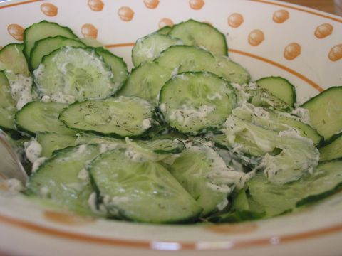 Komkommersalade met dilleroom