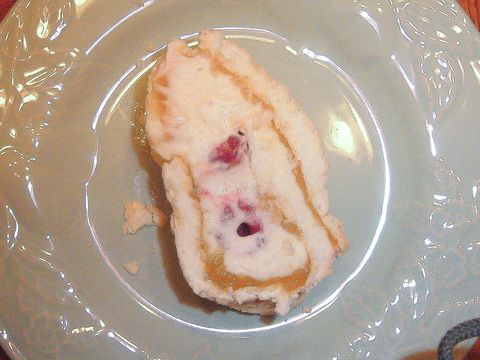Merinque rol met lemoncurd