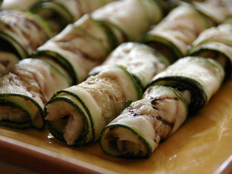 Paling in gegrilde courgette