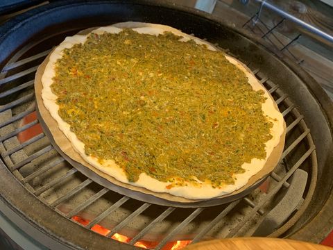Pizza met Syrische lahmacun