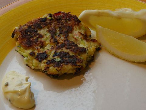 Viskoekjes ( Fischcakes) met kappertjes mayonaise