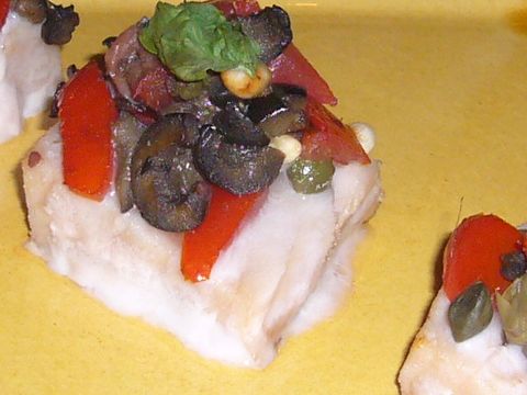 Zwaardvis met tomaten-tapenade